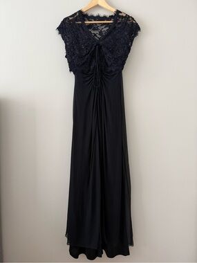 Tadashi Collection - Beaded Cap Sleeve Lace Silk Evening Gown - Black